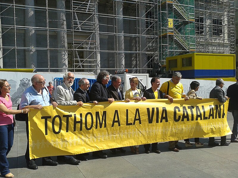 File:Tothom via catalana 01.jpg