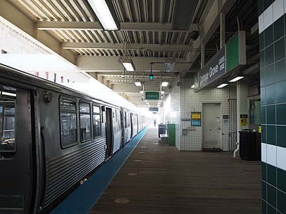 Train at Cottage Grove.jpg