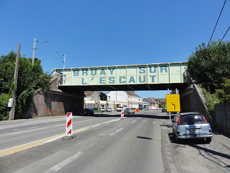 File:Travaux de la branche vers Vieux-Condé de la ligne B du tramway de Valenciennes fin juillet 2012 (028).JPG