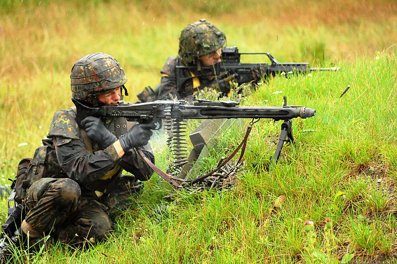 File:Two Bundeswehr soldiers fire their weapons.JPG