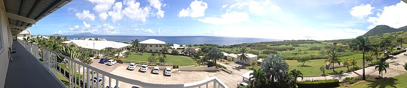 File:Umhs st. kitts campus panorama.jpg