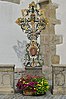 Unterweißenbach - schmiedeeisernes Rokoko-Grabkreuz bei der Pfarrkirche - 2.jpg