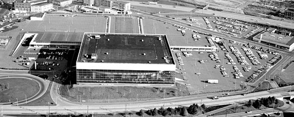 The Trail Blazers played their home games at Veterans Memorial Coliseum.