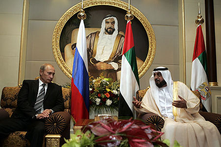 Tập_tin:Vladimir_Putin_in_the_United_Arab_Emirates_10_September_2007-5.jpg