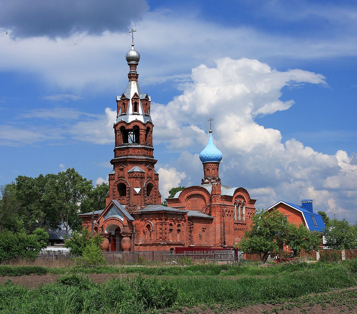 Храм в боровске