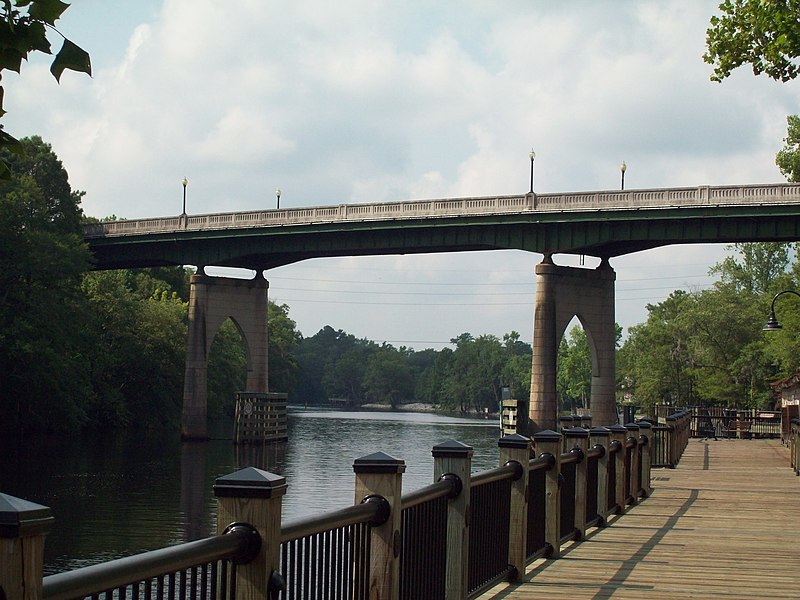 File:Waccamaw River Memorial Bridge Jun 10.JPG