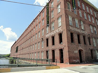 How to get to Wannalancit Mills with public transit - About the place