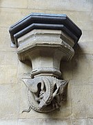 Westminster abbey dragon 2017-04-29 (4).jpg