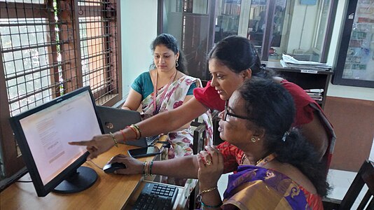 Wikimedia training in Govinda Dasa College, Surathkal