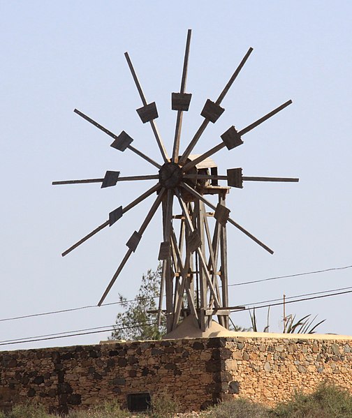 File:Windmill 3 (3304636952).jpg