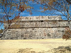 Temple des serpents à plumes de Xochicalco. Épiclassique.