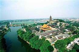 'n Uitsig oor Jinsjan in Zhenjiang.