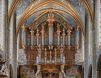 (Albi) Pipe organ of Cathédrale Sainte-Cécile.jpg