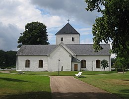 Östra Sönnarslövs kyrka i augusti 2012.jpg