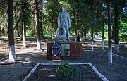 Кути. Братська могила радянських воїнів.jpg