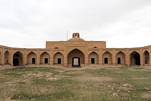 کاروانسرای باغ شیخ ساوه.jpg