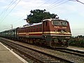 12727 HYB bound Godavari Express at Marripalem(VSKP) 01.jpg