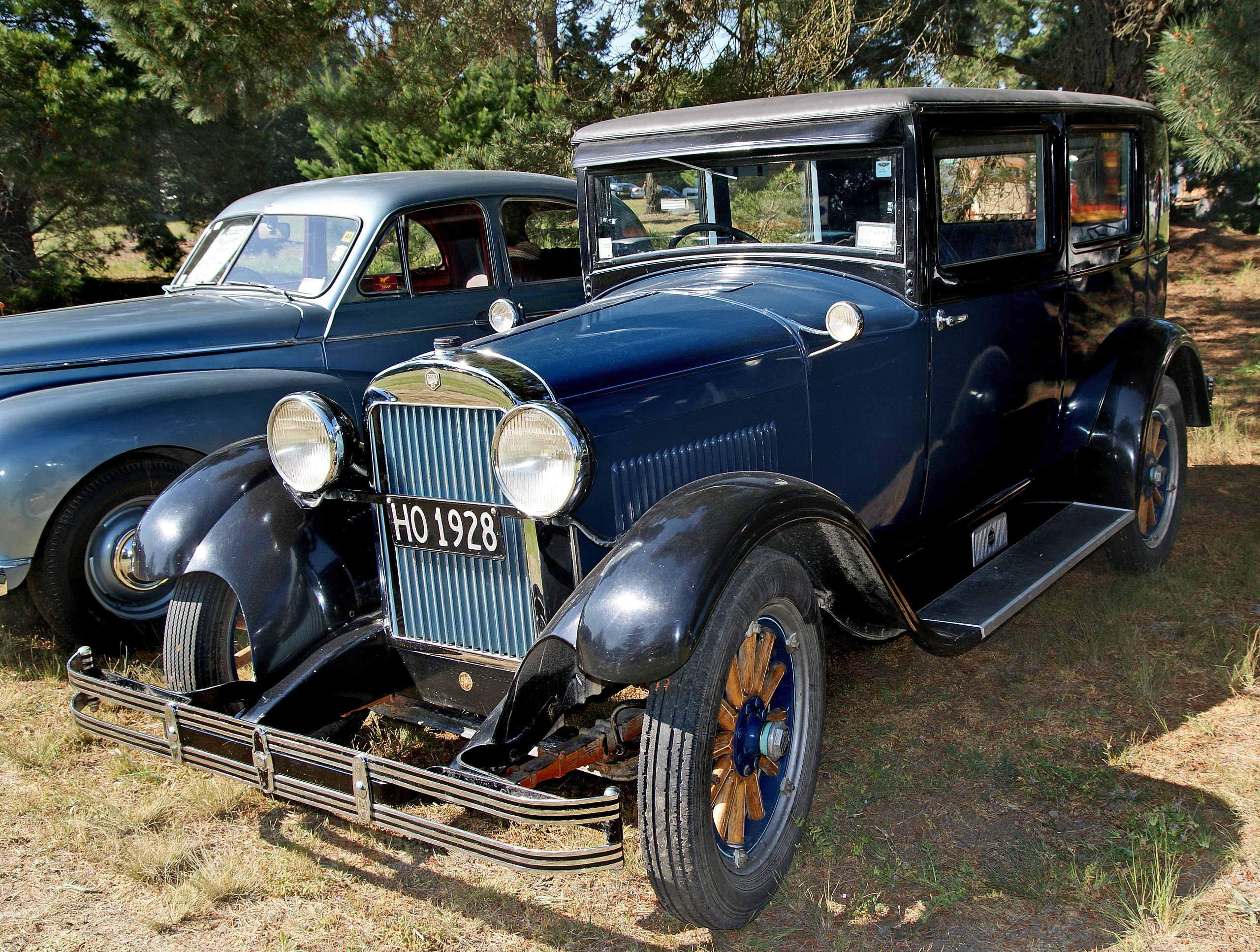 1928 - Essex Super Six 4 Door Sedan Automobile Advertisement