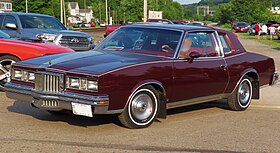 1978 Pontiac Grand Prix LJ, front left (Cruisin' the River Lowellville Car Show, July 10th, 2023).jpg