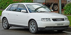 2000-2004 Audi A3 (8L) 1.8 5-door hatchback (2011-04-28) 01.jpg