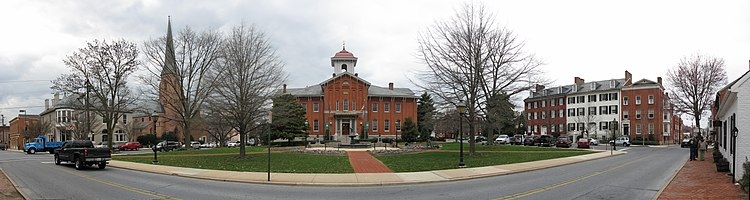 A panorama of downtown Frederick along North Court Street. 2008 03 28 - Frederick - City Hall 4.jpg