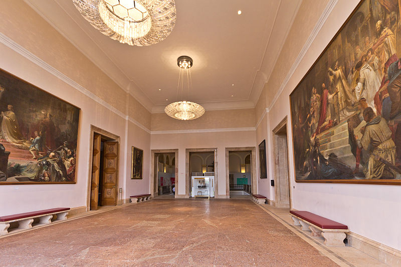 File:2012-07-17 - Bayerischer Landtag - Steinerner Saal (Foyer) - 6933.jpg