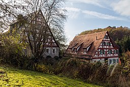 2016 Rasch Am Kirchenbühl 01