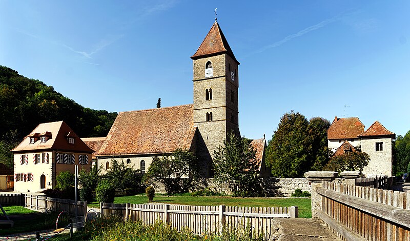 File:961 bis 984 in diesem Zeitraum wurde die Kirche St. Peter und Paul gegründet. 8.jpg