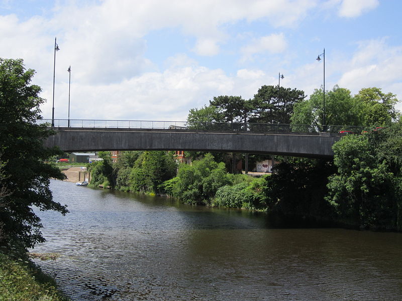 File:A49 road bridge over the Wye at Hereford - IMG 0088.JPG