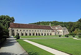 Abbaye Fontenay R01.jpg