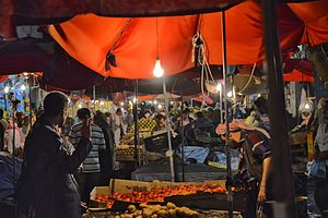 Al Hudaydah Market, Yemen (11042765095).jpg