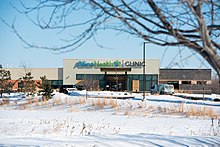 Allina Health Buffalo Crossroads Clinic Exterior February 12 2021.jpg
