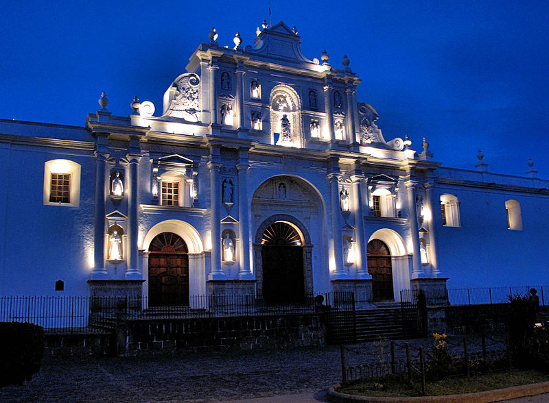 File:Antigua Cathedral (3746545854).jpg