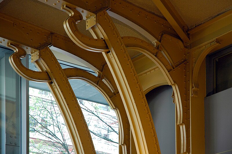 File:Art Nouveau elements, Horta building by Willy Verstraete, Antwerp, 2011.jpg