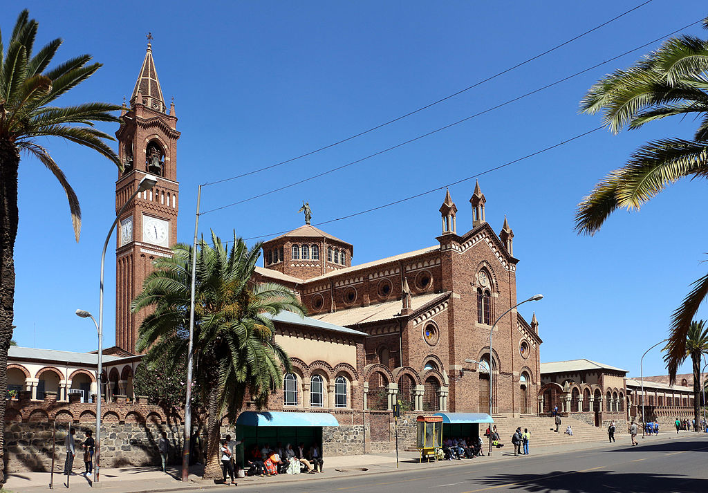 Asmara, cattedrale cattolica, 02.JPG