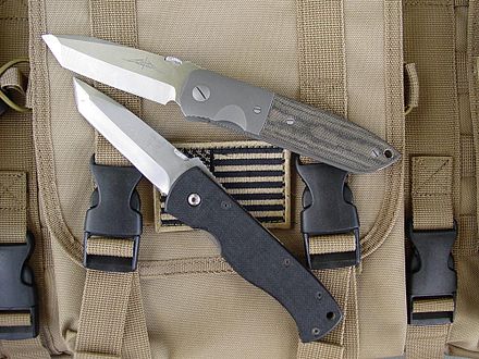 Fighting knife. Emerson CQC 6. Нож Эмерсон CQC 6 кастом. Benchmade Emerson cqc7. CQC 13 нож Эмерсон.