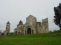 Bagrati Cathedral 01.jpg