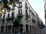Català: Banc Central, o Casa Macian, Casa Mateu, Casa Padrines. Rambla Nova, 57 (Tarragona). This is a photo of a building listed in the Catalan heritage register as Bé Cultural d'Interès Local (BCIL) under the reference IPA-12486. Object location 41° 06′ 55.78″ N, 1° 15′ 11.61″ E  View all coordinates using: OpenStreetMap