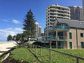 Beach Houses, Main Beach, Queensland 03.JPG