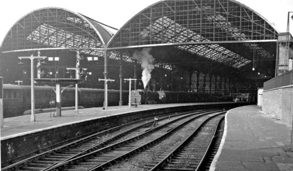 Birkenhead Woodside railway station in 1961