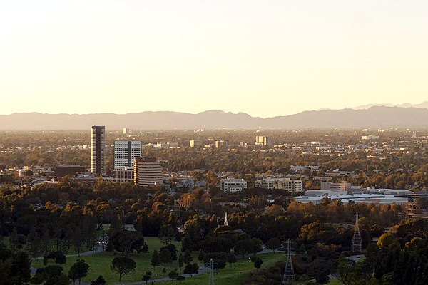 Looking northwest over Burbank from Griffith Park