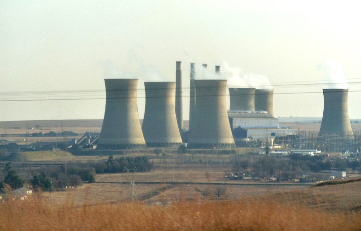 АЭС В ЮАР. Самый распространённый Тип электростанций в ЮАР. 1999 - Power Plant. Ermelo, Mpumalanga.