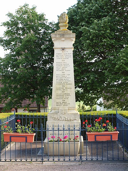 Fichier:Chaumot-FR-89-monument aux morts-04.jpg