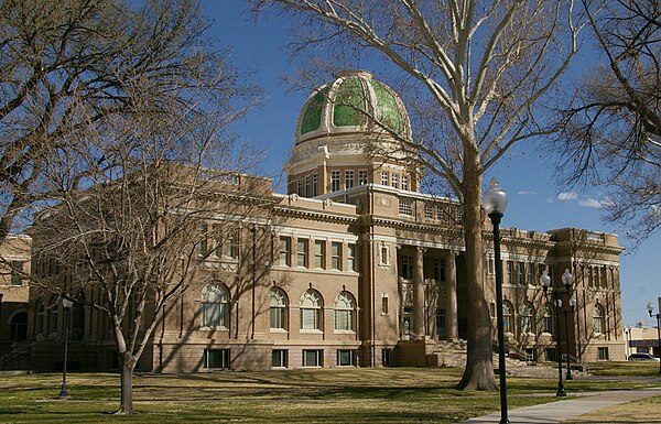 The Chaves County courthouse