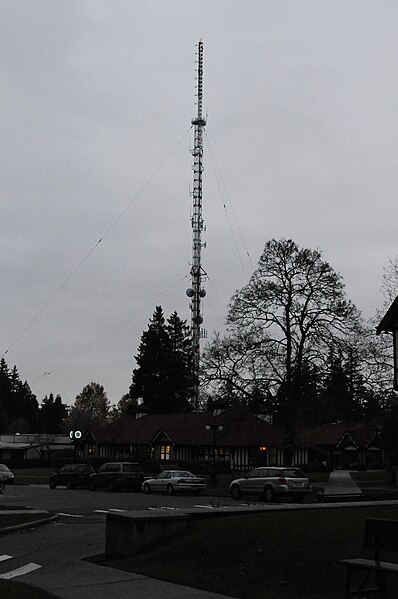 File:Crista - broadcasting tower 01.jpg