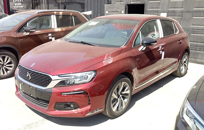 File:DS 4S 002 China 2017-04-01.jpg