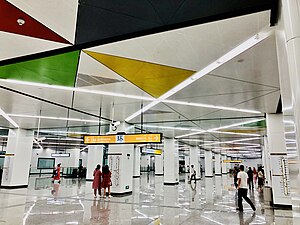 Станция Данзиси Concourse.jpg