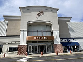 <span class="mw-page-title-main">Deptford Mall</span> Shopping mall in Deptford New Jersey, US