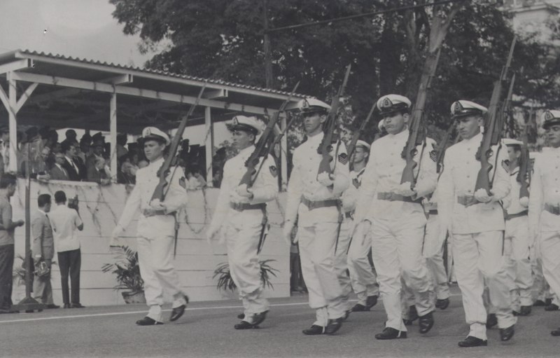 File:Desfile do primeiro aniversário do Golpe de 1964.tif