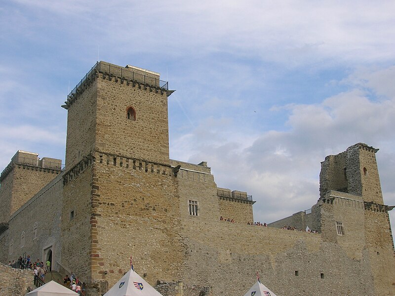 File:Diósgyőr castle after restoration 1.JPG